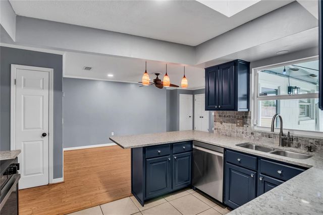 685 OLEANDER STREET, Mount Dora, FL 32757