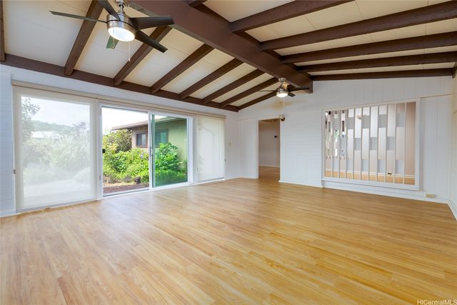 98-620 Kaamilo Place, Aiea, HI 96701