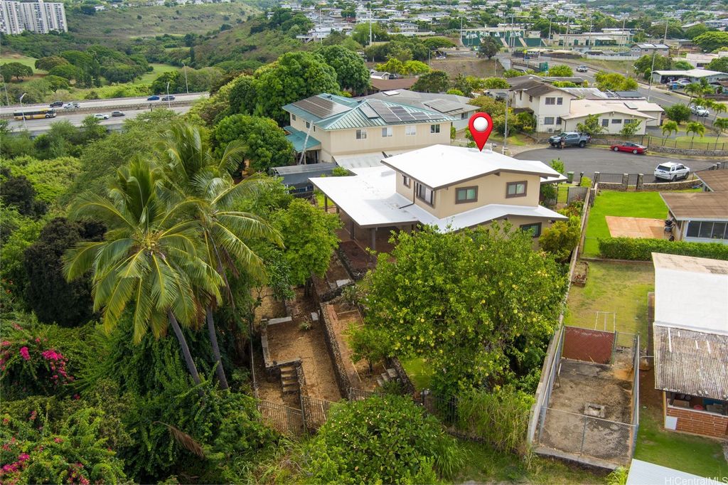 98-620 Kaamilo Place, Aiea, HI 96701