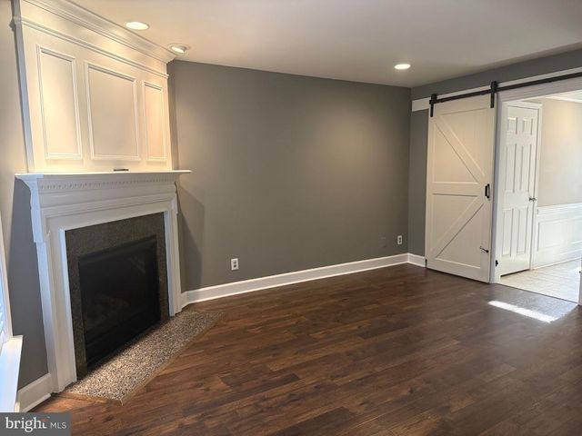 175 GREAT LAUREL SQ SE, Leesburg, VA 20175
