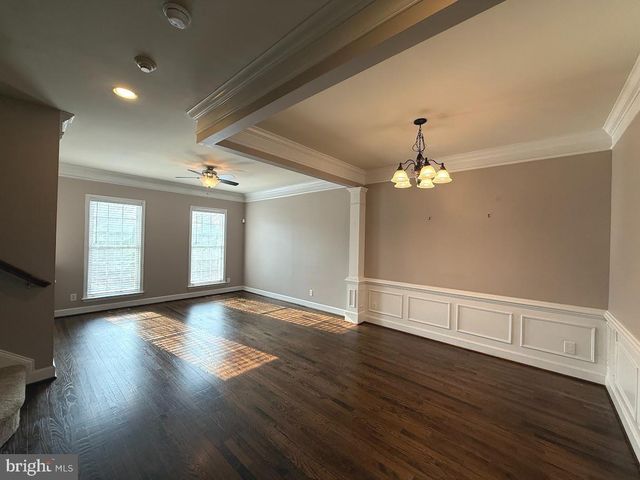 175 GREAT LAUREL SQ SE, Leesburg, VA 20175