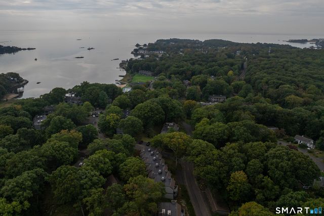 34 Harbour Village E, Branford, CT 06405