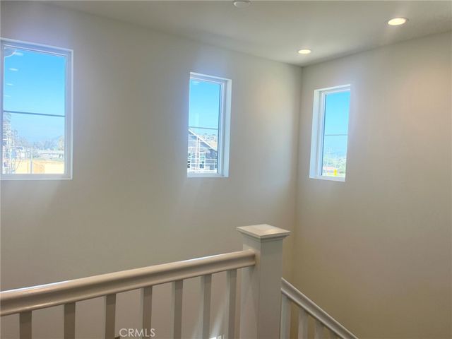 523 Tracy Place, Ventura, CA 93004