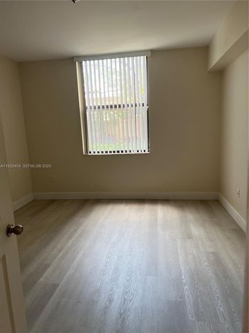 1919 Van Buren St 114A, Hollywood, FL 33020