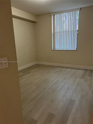 1919 Van Buren St 114A, Hollywood, FL 33020