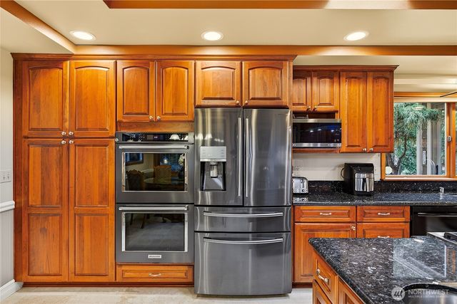 4141 Edith Point Road, Anacortes, WA 98221