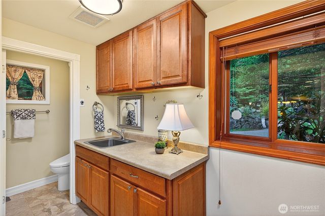 4141 Edith Point Road, Anacortes, WA 98221