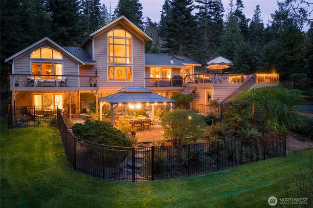 4141 Edith Point Road, Anacortes, WA 98221