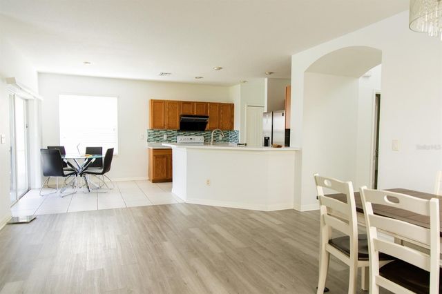 7951 CARRIAGE POINTE DRIVE, Gibsonton, FL 33534