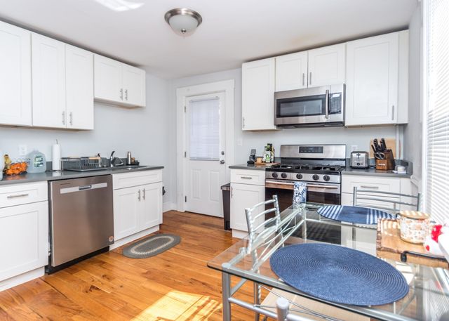 252-254 Crescent Street, Waltham, MA 02453