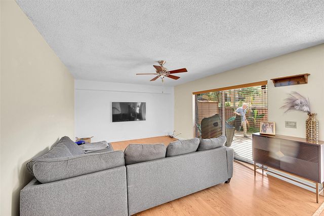 2916 SW 12th Street 2916, Deerfield Beach, FL 33713