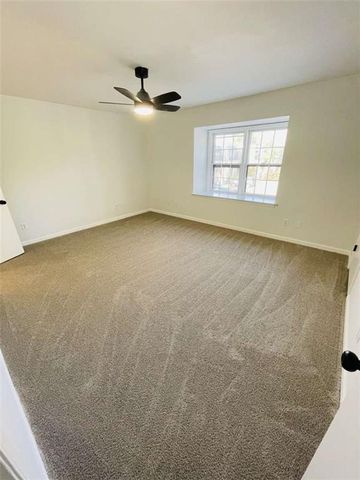 2 Chaumont NW Square, Atlanta, GA 30327