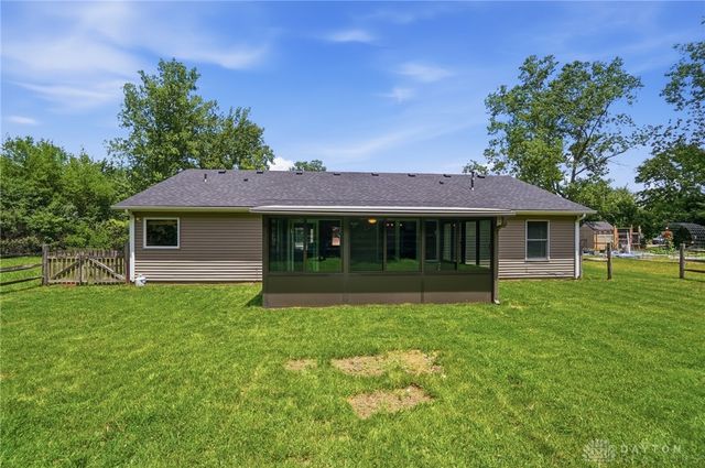 332 Skinner Drive, Trotwood, OH 45426