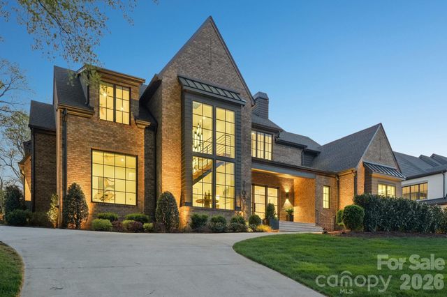 2103 Cortelyou Road, Charlotte, NC 28211