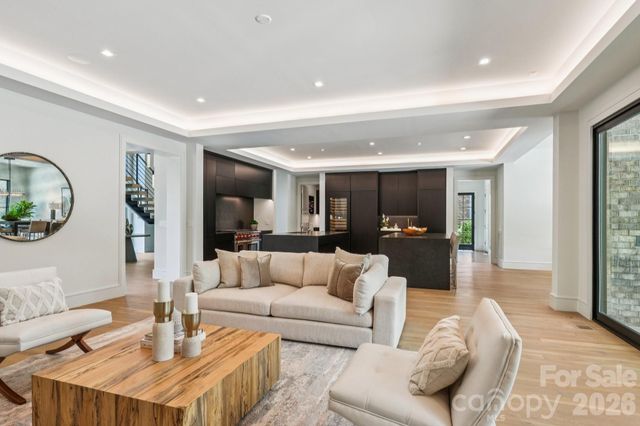 2103 Cortelyou Road, Charlotte, NC 28211