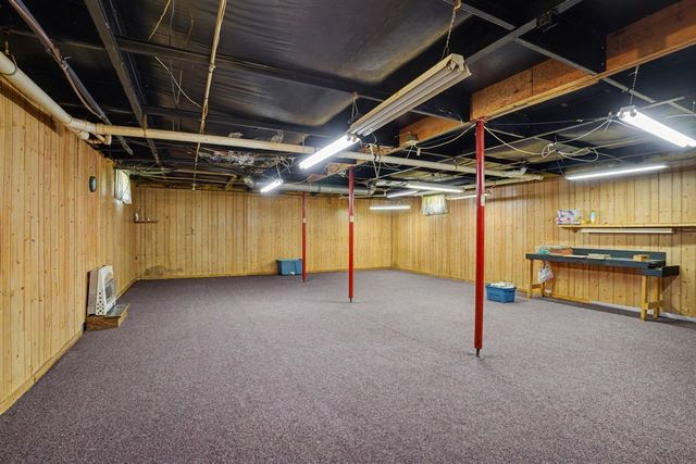 14420 Portage Road, Vicksburg, MI 49097