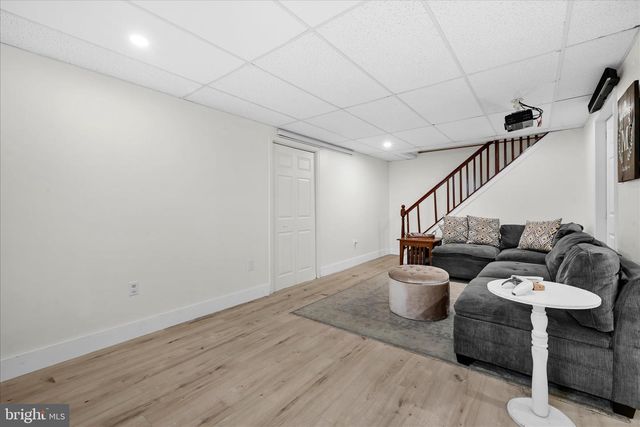 3183 THORNAPPLE DR, Lancaster, PA 17601