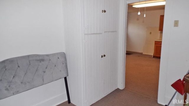 208 S 10th Street, Vincennes, IN 47591