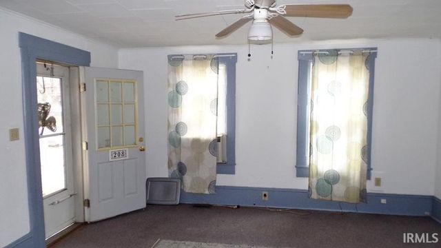 208 S 10th Street, Vincennes, IN 47591