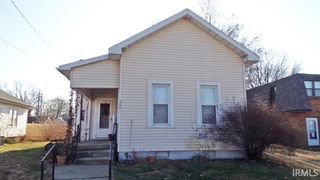 208 S 10th Street, Vincennes, IN 47591