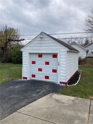 425 Elmhurst Road, Dayton, OH 45417