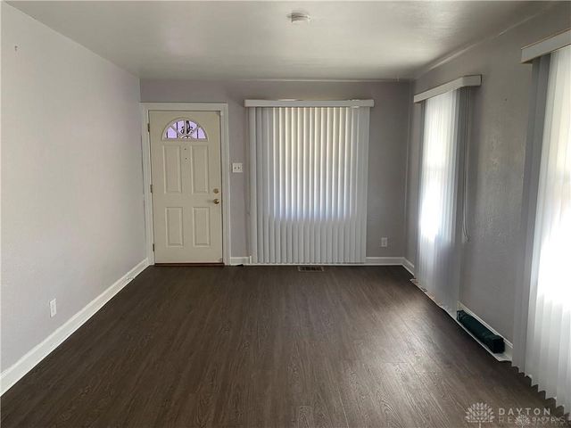 425 Elmhurst Road, Dayton, OH 45417