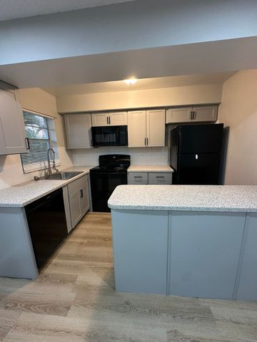 965 SE Caravan Avenue, Port St. Lucie, Port St Lucie, FL 34983