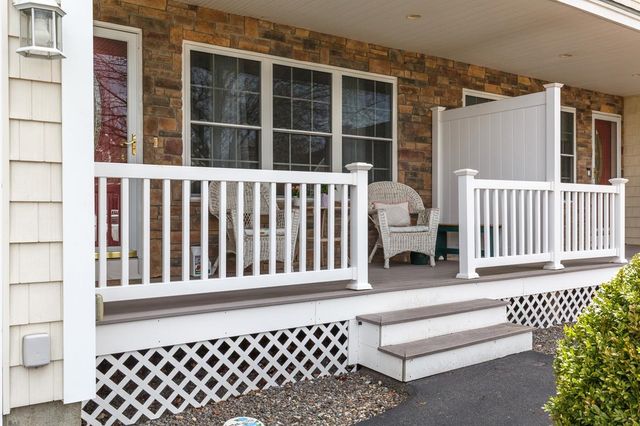 2A Taunton Lane, Hudson, NH 03051