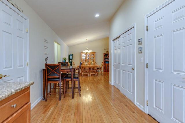 2A Taunton Lane, Hudson, NH 03051