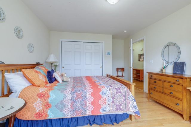 2A Taunton Lane, Hudson, NH 03051
