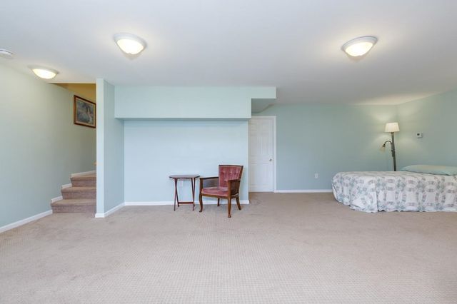 2A Taunton Lane, Hudson, NH 03051