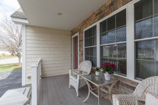 2A Taunton Lane, Hudson, NH 03051