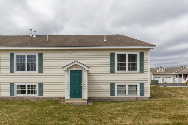 2A Taunton Lane, Hudson, NH 03051