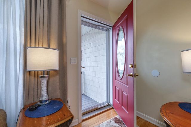 2A Taunton Lane, Hudson, NH 03051