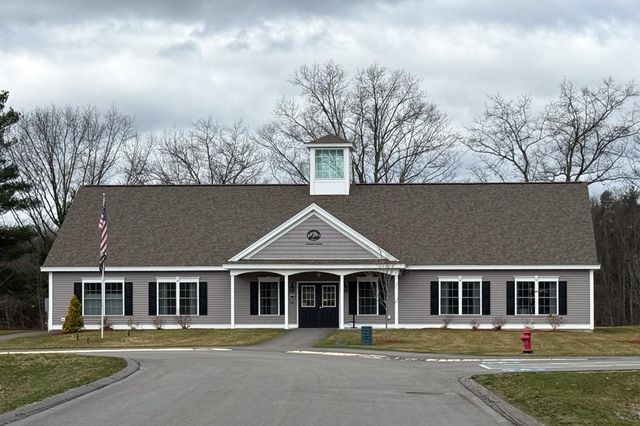 2A Taunton Lane, Hudson, NH 03051