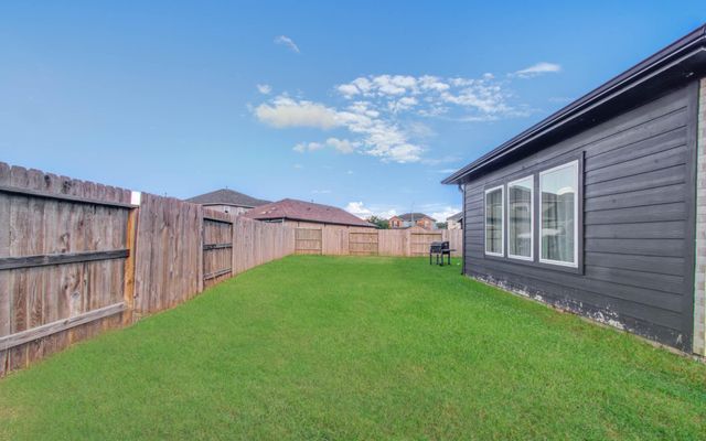 14210 Alpine Fir Drive, Crosby, TX 77532