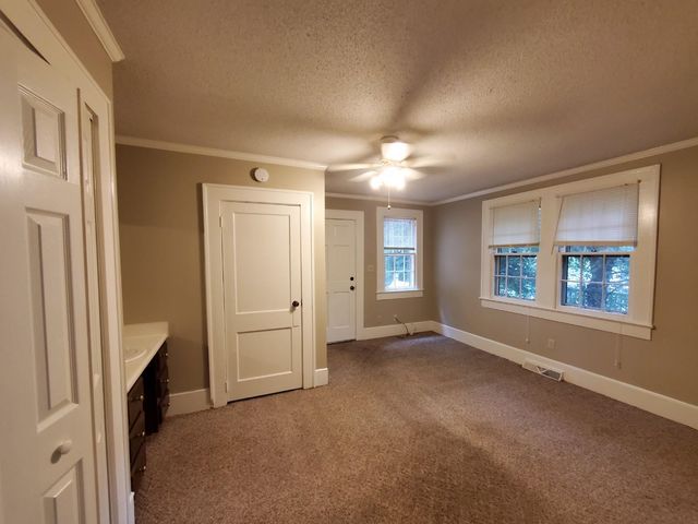 723 Connecticut Avenue, Spartanburg, SC 29302