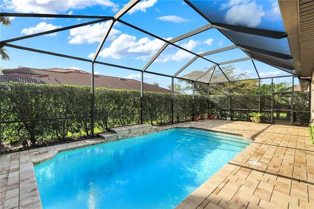 16357 Aberdeen WAY, Naples, FL 34110