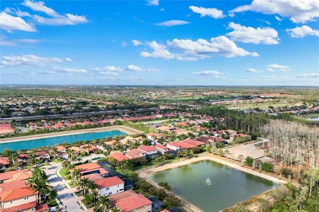 16357 Aberdeen WAY, Naples, FL 34110