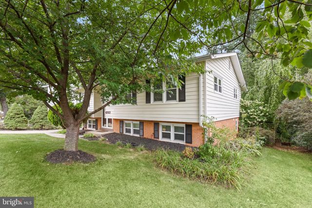 4703 TARA DR, Fairfax, VA 22032