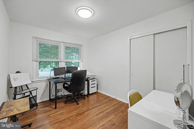 4703 TARA DR, Fairfax, VA 22032