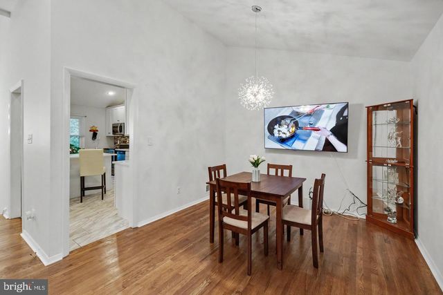 4703 TARA DR, Fairfax, VA 22032