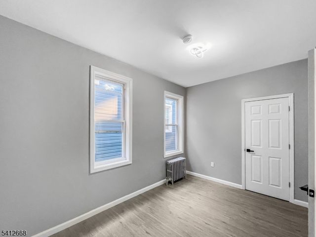 39 Brookdale Ave, Newark City, NJ 07106