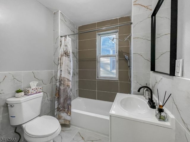 39 Brookdale Ave, Newark City, NJ 07106