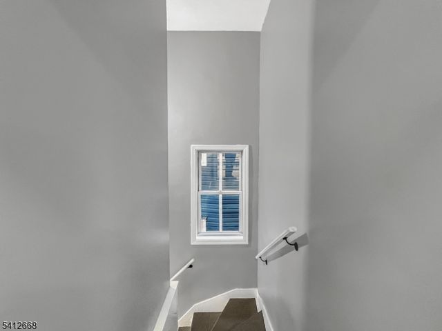 39 Brookdale Ave, Newark City, NJ 07106