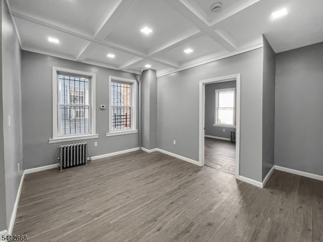 39 Brookdale Ave, Newark City, NJ 07106