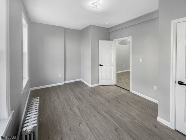 39 Brookdale Ave, Newark City, NJ 07106