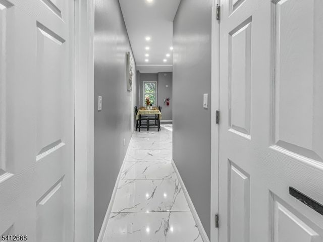 39 Brookdale Ave, Newark City, NJ 07106