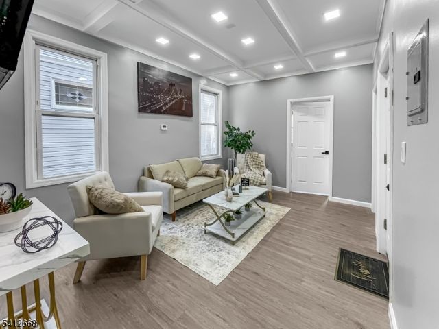 39 Brookdale Ave, Newark City, NJ 07106