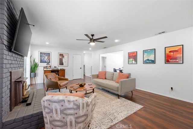 12348 Omak Road, Apple Valley, CA 92308